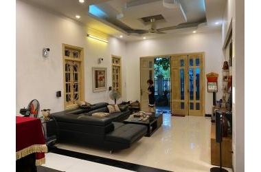 LIỀN KỀ VĂN QUÁN ĐƯỜNG LỚN KINH DOANH RẤT TỐT 110M 5 TẦNG 11 TỶ